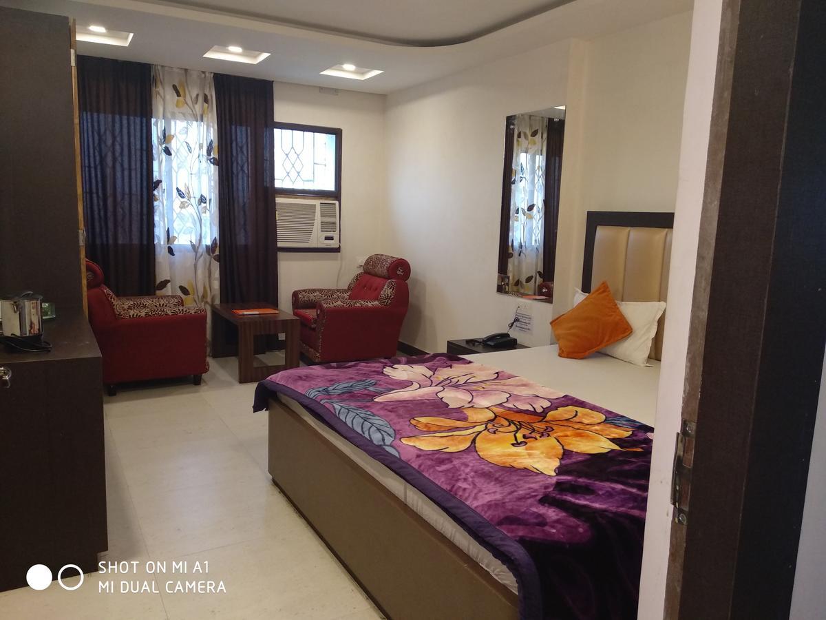Hotel Rajkamal Deoghar Exterior foto